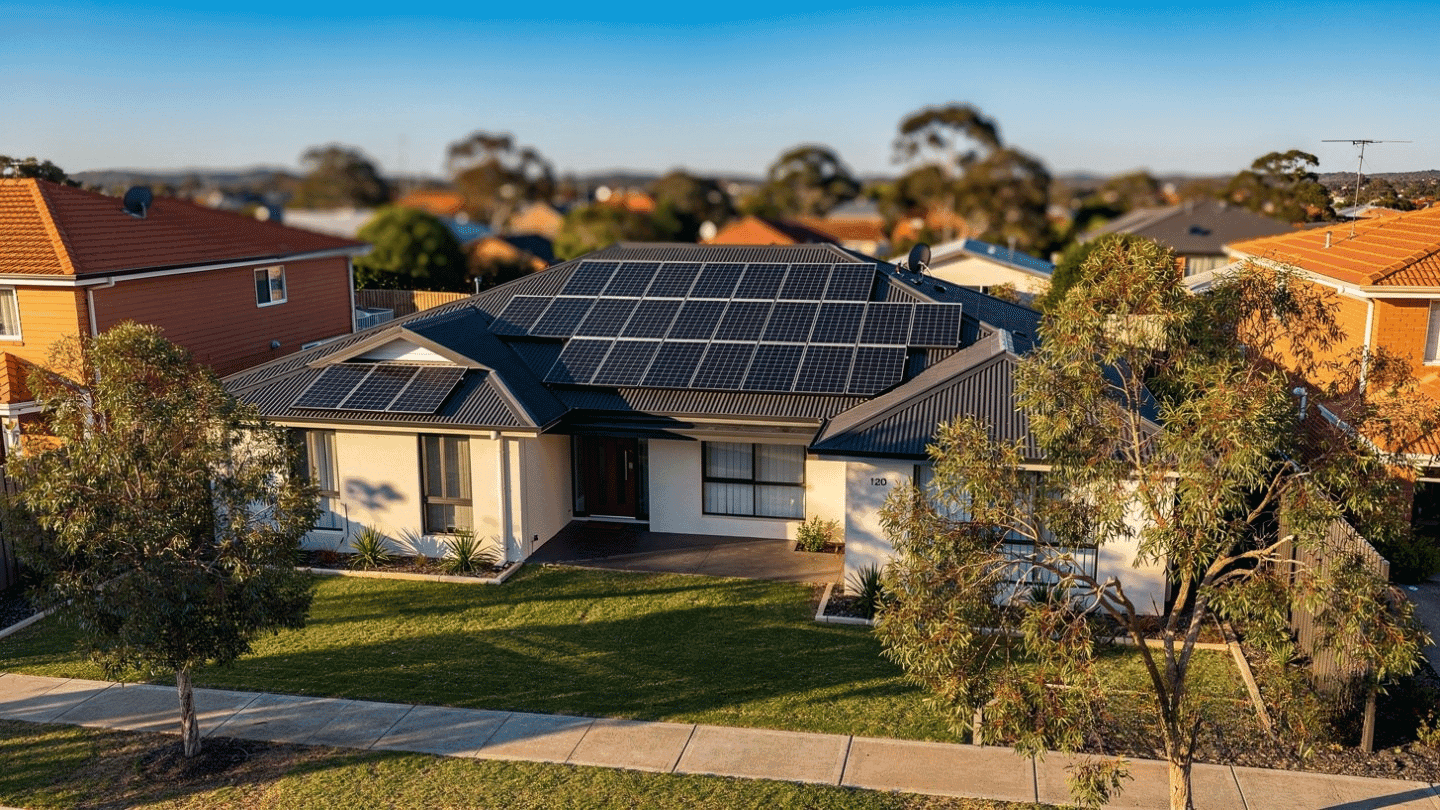 Family Home 10kW + Battery photo 2